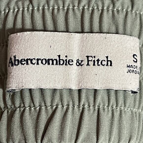 Abercrombie & Fitch Shorts Women Small Green Traveler Short Cargo Drawstring - Picture 2 of 10